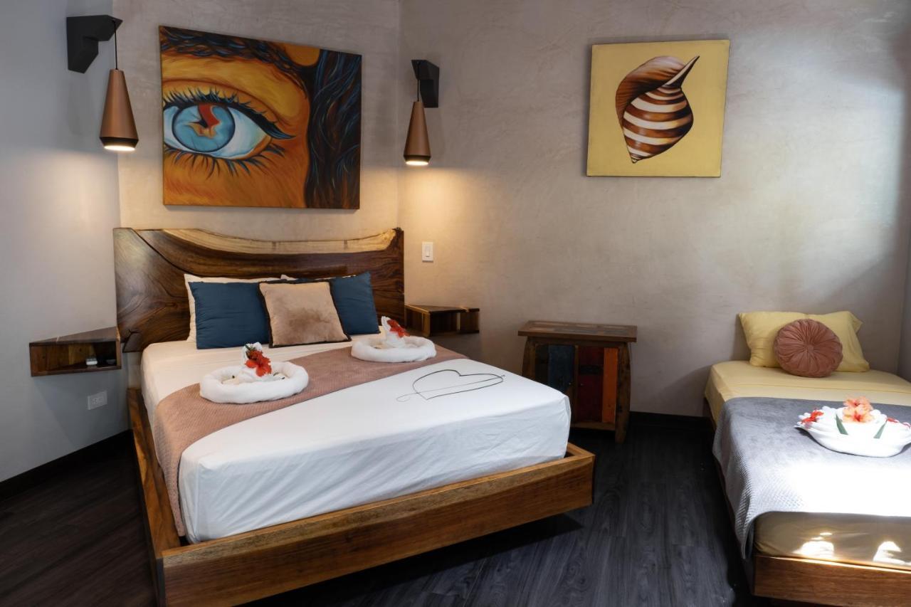 Hotel Faremiti Uvita Exteriör bild